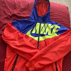 Nike Wind-runner Jacket